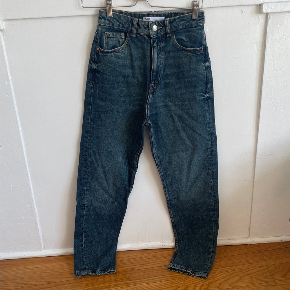 Zara Women's Dark Blue Straight Jeans